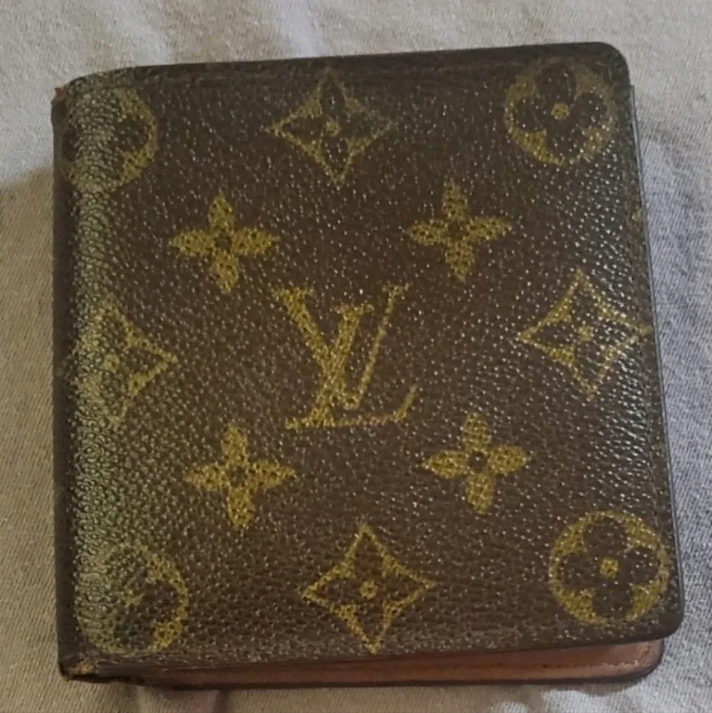Louis Vuitton Brown Monogram Bi Fold Wallet Coated Canvas Leather